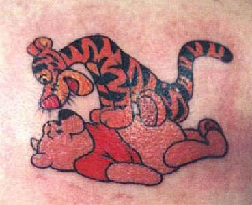 Winnie Puuh und Hobbes Tattoo