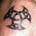 Dreifaches keltisches Kreuz Tattoo