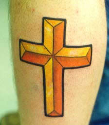 Dreidimensionales Kreuz Tattoo
